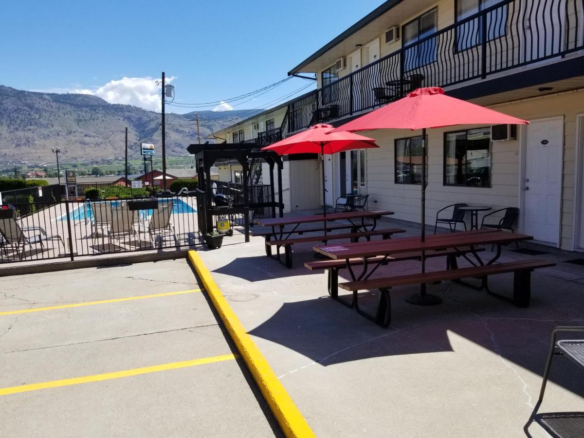 Osoyoos Lakeview Inn & Suites Exterior foto